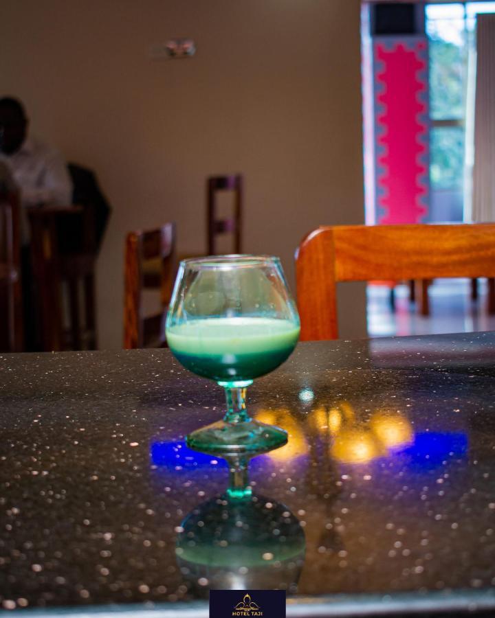 Hotel Taji Nanyuki Eksteriør bilde